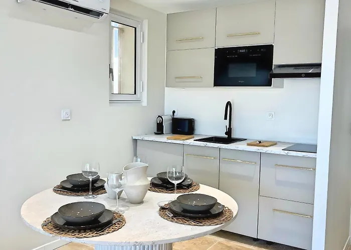 Les Famandiers * Saint-Raphaël