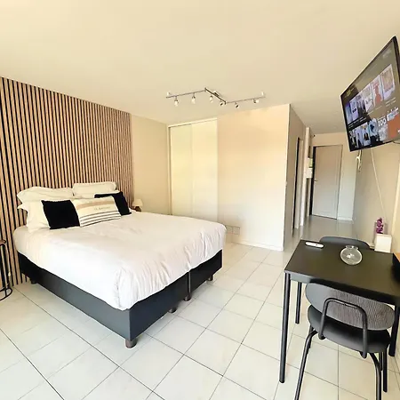 Les Famandiers * Saint-Raphaël